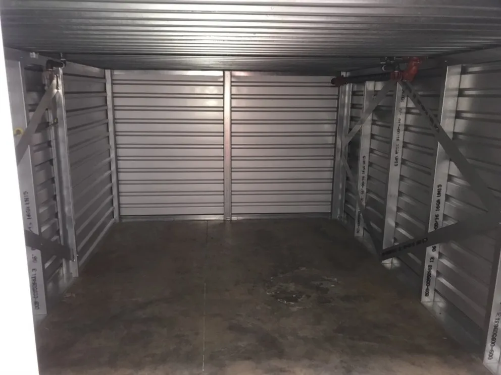 Local lawn mowing service experts serving Cleveland, OH - Payne and Sons