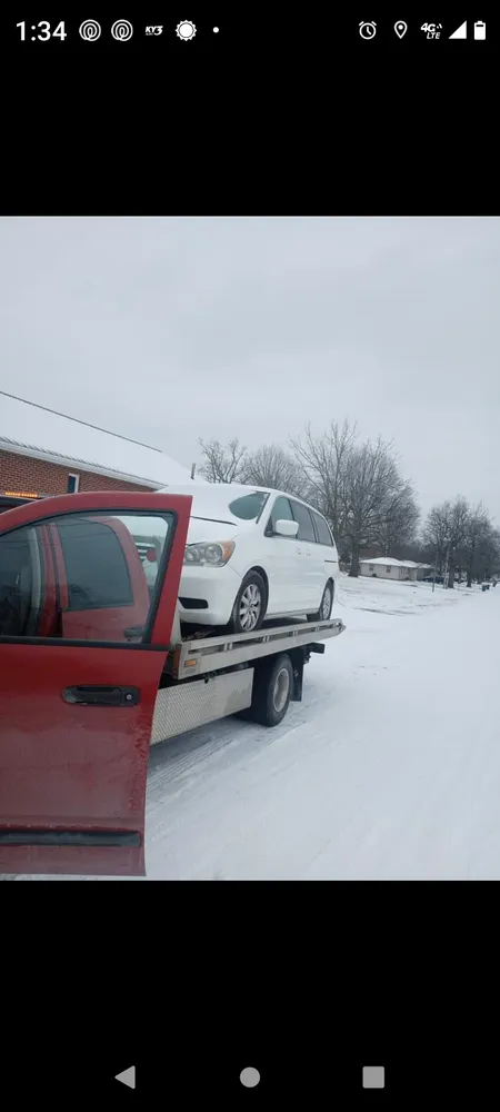 Professional residential landscaping in Verona, MO - Payne in the Kneck Towing