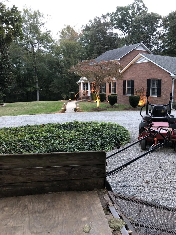 Affordable landscaping services in Kannapolis, NC by Payne Lawn Maintenance