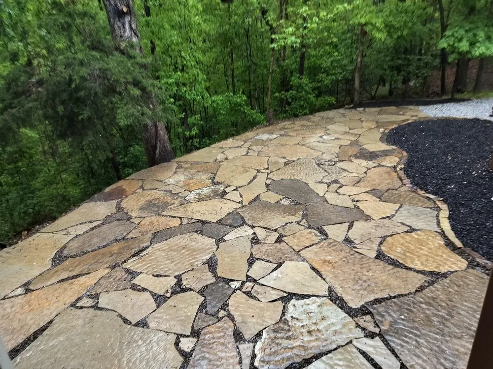 Reliable yard maintenance experts serving Green Forest, AR - Paynes Landscapes