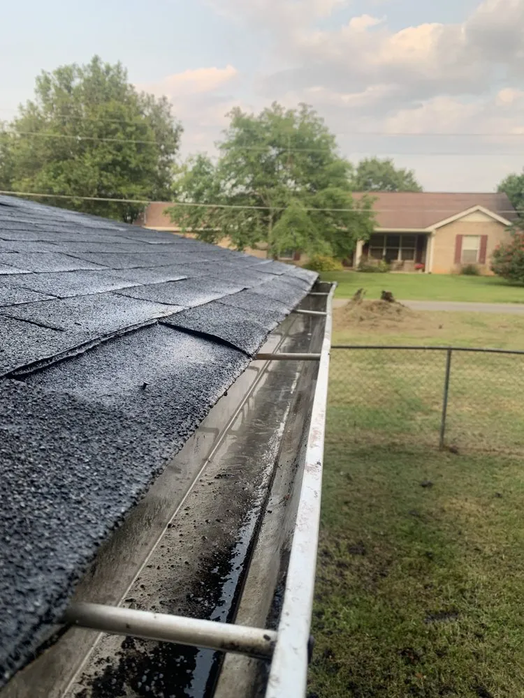 Professional landscaping services for residential properties across Maryville, TN - Paynes Lawn Care