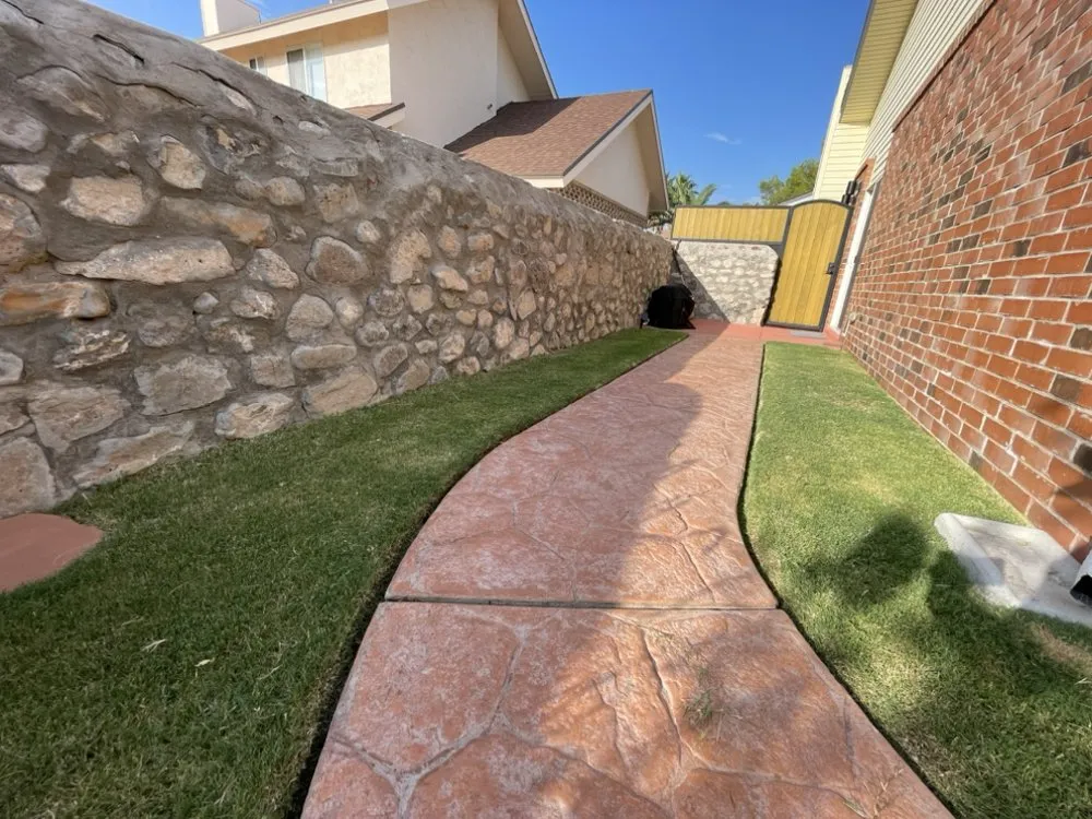 Local outdoor landscaping near you across Fort Worth, TX - Paz’s Cuts & edges