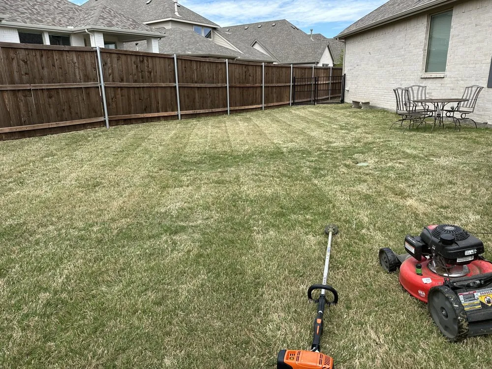 Reliable lawn mowing service experts serving Fort Worth, TX - Paz’s Cuts & edges