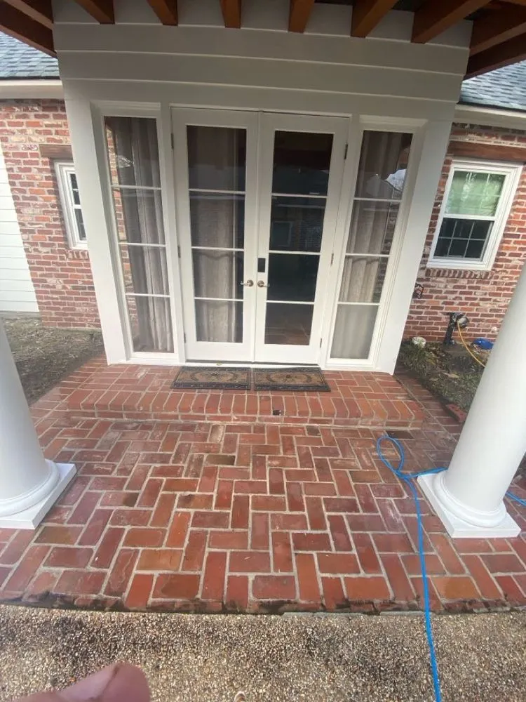 Trusted outdoor landscaping experts serving Baton Rouge, LA - PB Power Washing