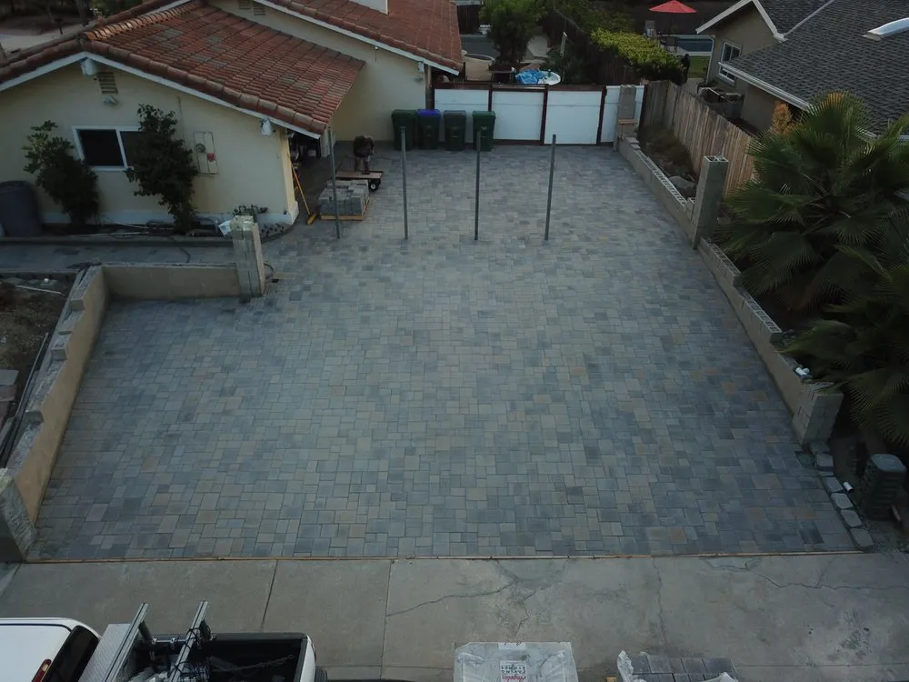 Custom lawn care service experts serving Oceanside, CA - PB's Greenthumb