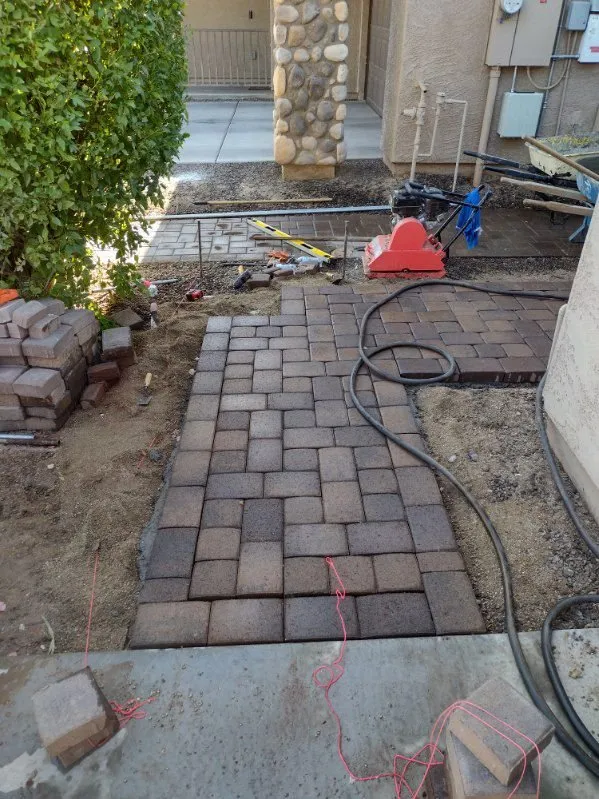 Affordable lawn care service experts serving Fountain Hills, AZ - PC Landscaping And Tree Removal Service