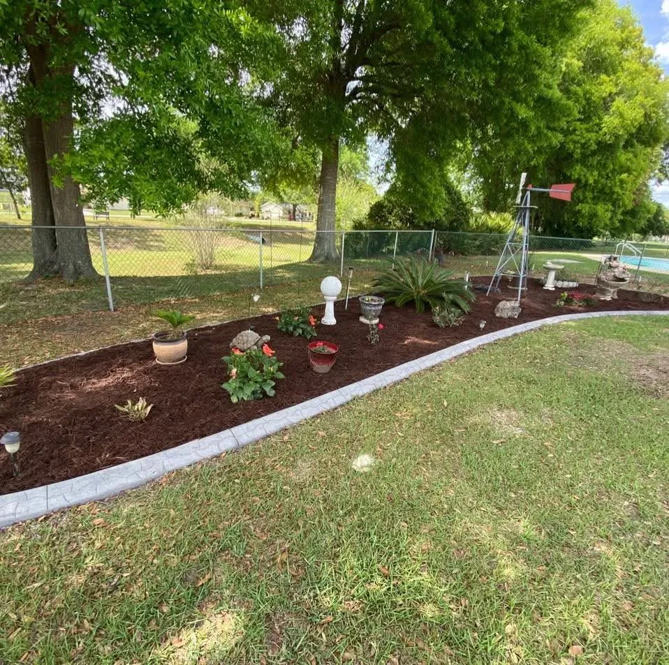 Local yard maintenance in Bronson, FL - P&C Ultimate Lawn Care