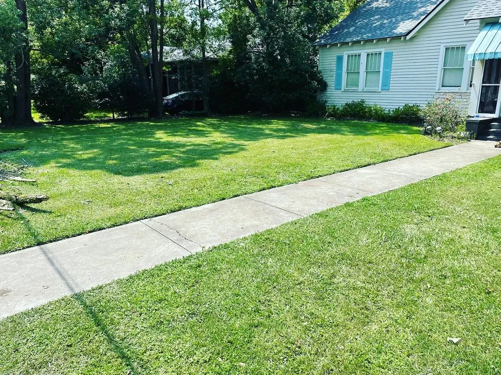 Affordable outdoor landscaping for homes across Baton Rouge, LA - PCR Lawn Care