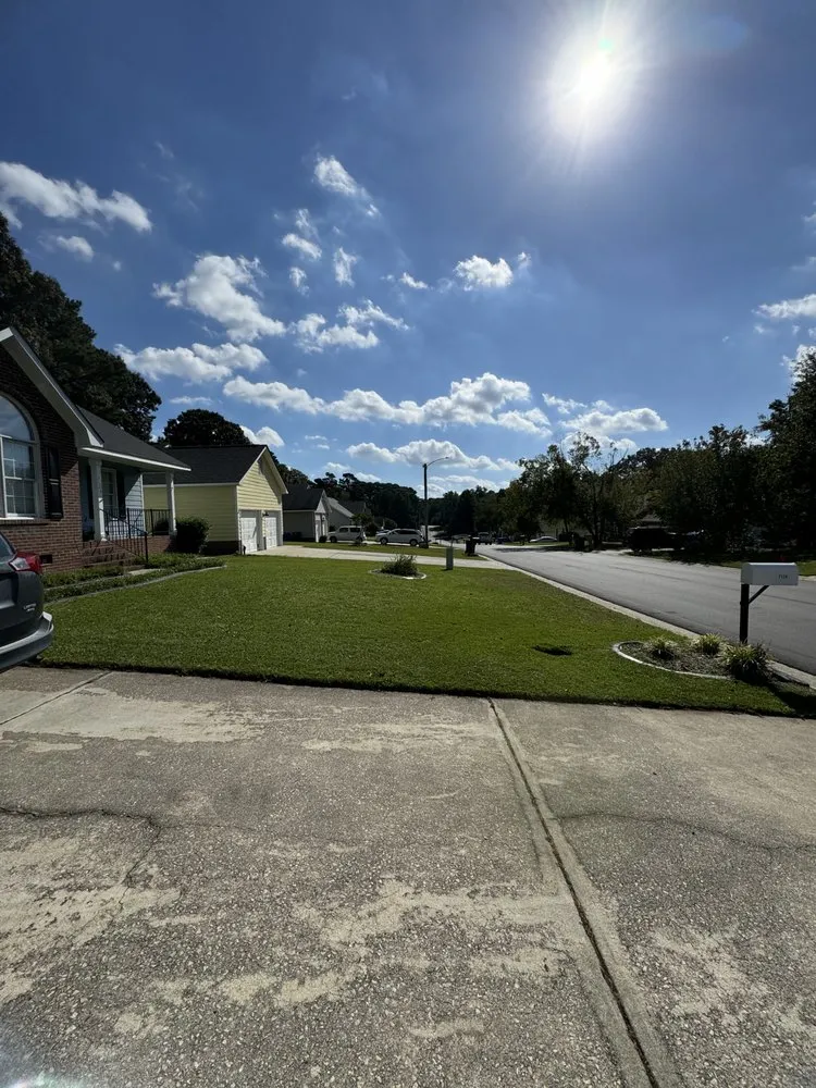 Expert lawn care service in Fayetteville, NC - PDM Powerwashing & Lawncare