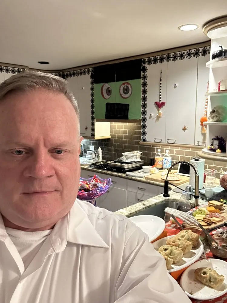 Expert lawn mowing service near you across Portland, OR - PDX Lawncare & Handyman