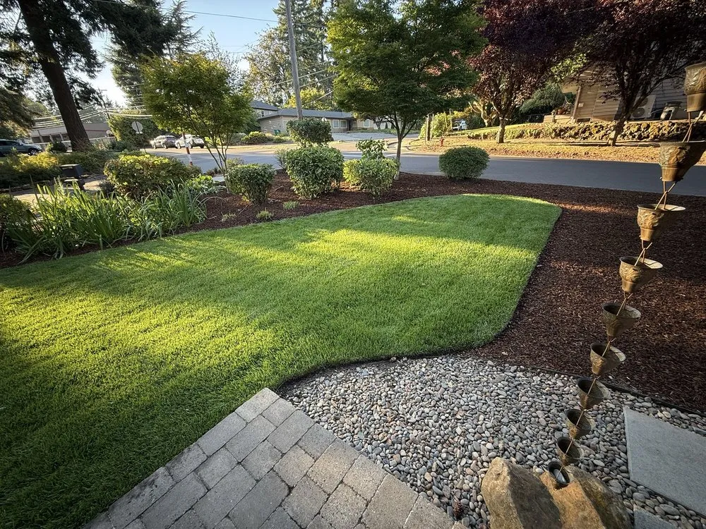 Professional lawn care service for beautiful yards across Gladstone, OR - PDX Outdoor Living Landscape
