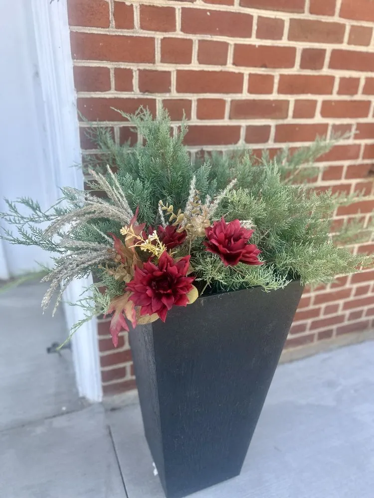 Custom landscaping services for homes across Ellicott City, MD - Peace of Mind Gardens