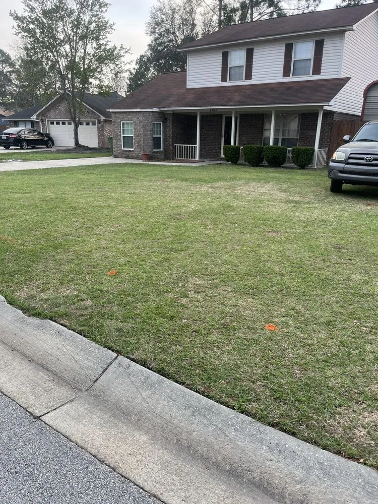 Professional garden landscaping experts serving Lilburn, GA - Peach Scapers Landscaping and Urban Gardening