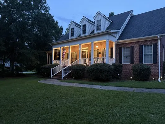 Peak Landscape Company Logo