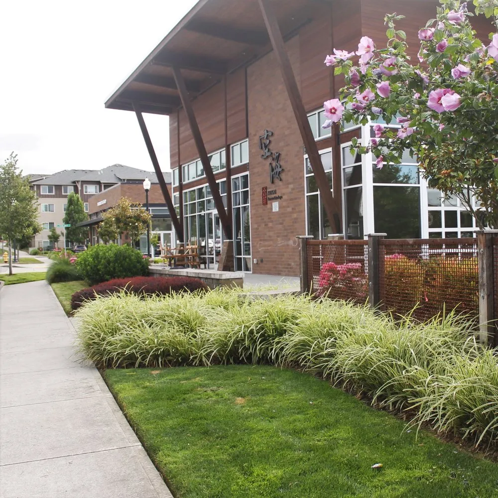 Expert landscaping services experts serving Hillsboro, OR - Peak Landscape