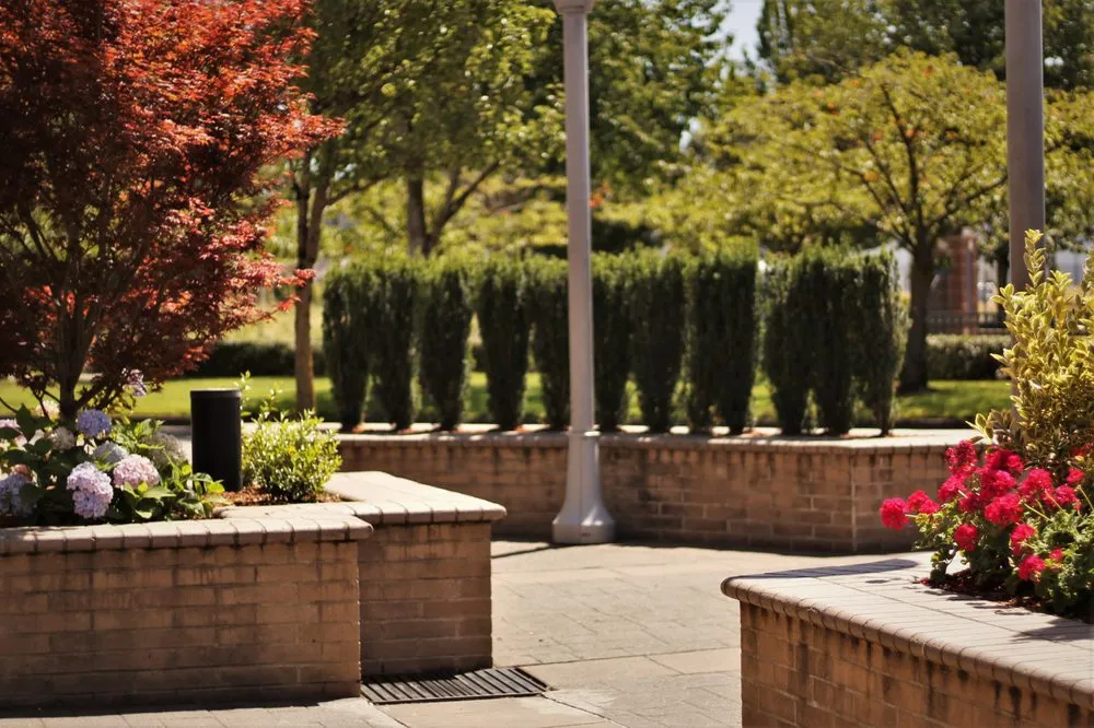 Affordable landscape design in Hillsboro, OR by Peak Landscape