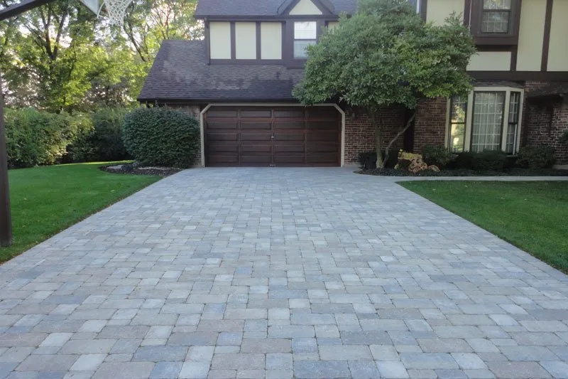 Custom residential landscaping in Rochester, MI by Peak Landscaping Solutions