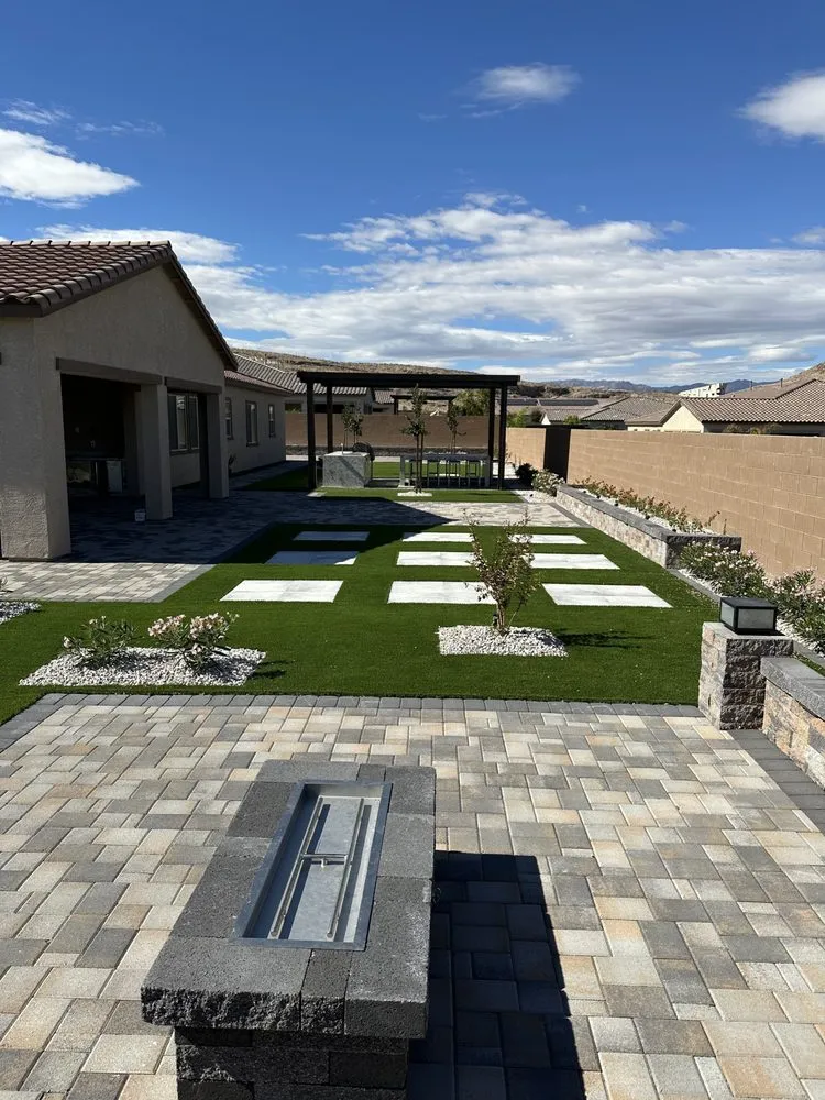 Custom yard maintenance in Las Vegas, NV by Peak Services