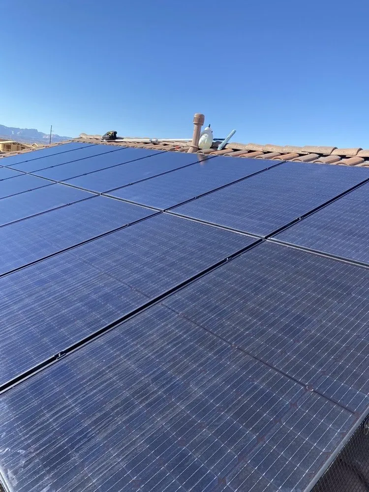 Reliable lawn mowing service experts serving Las Vegas, NV - Peak Services