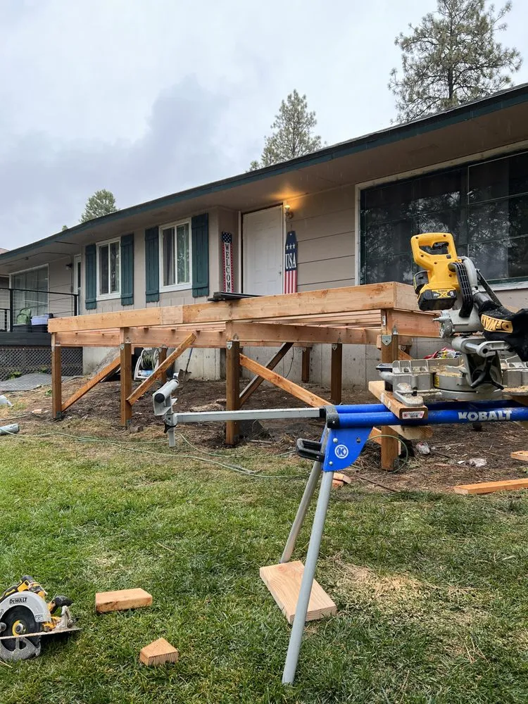 Expert outdoor landscaping in Coeur D'alene, ID - Peaks Construction & Landscaping