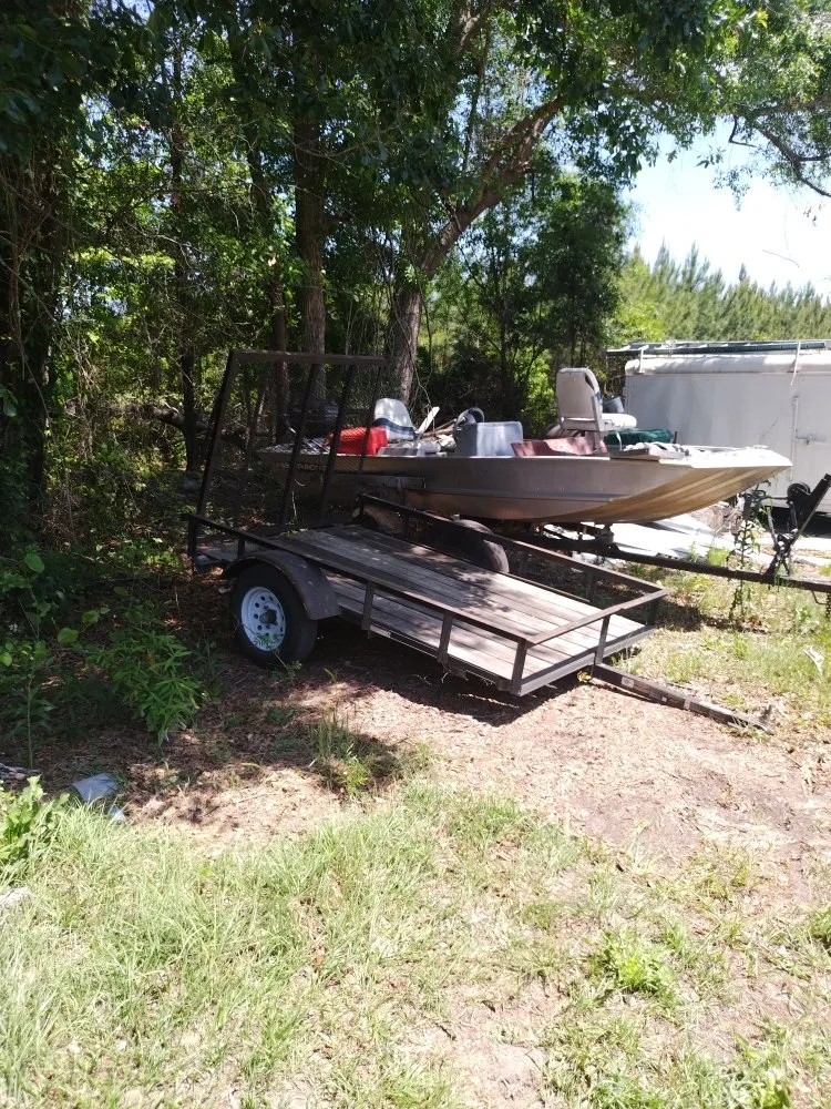 Affordable yard maintenance for homes in Gresham, SC by Peanut's Lawn Care
