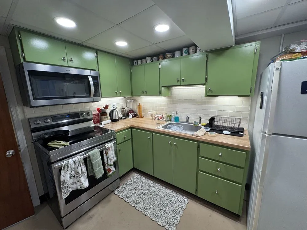 Affordable lawn mowing service experts serving Levittown, PA - Pear Tree Handyman