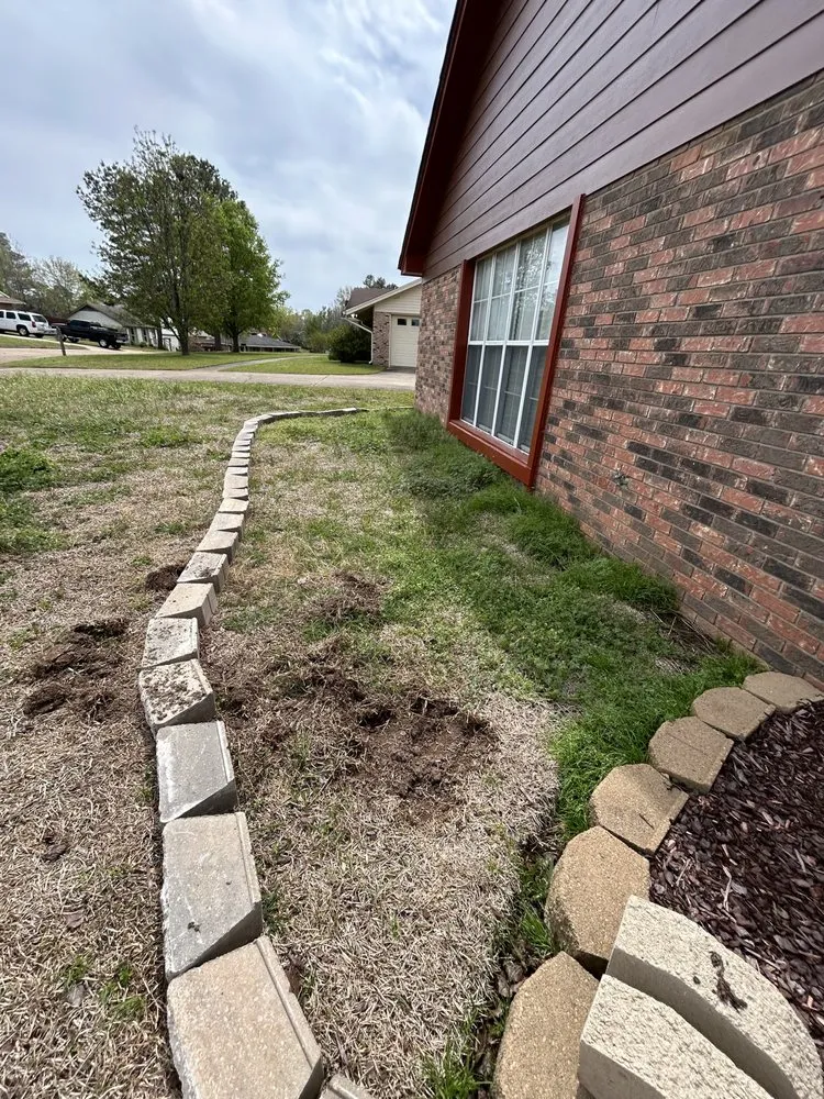 Top-rated yard maintenance in Bentonia, MS by Pearce Giles landscape