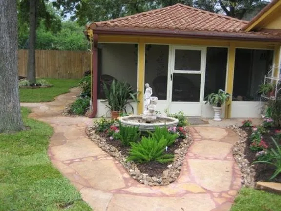 Reliable lawn care service in Cypress, TX by Pearce Scapes