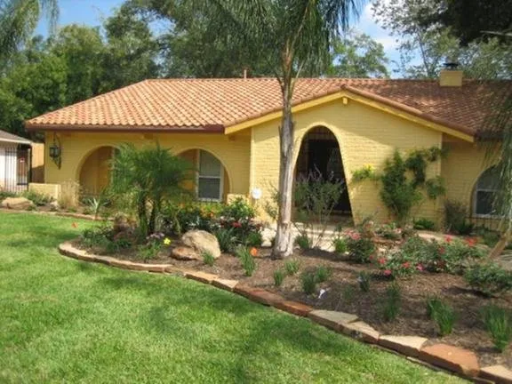 Top-rated residential landscaping for homes in Cypress, TX by Pearce Scapes