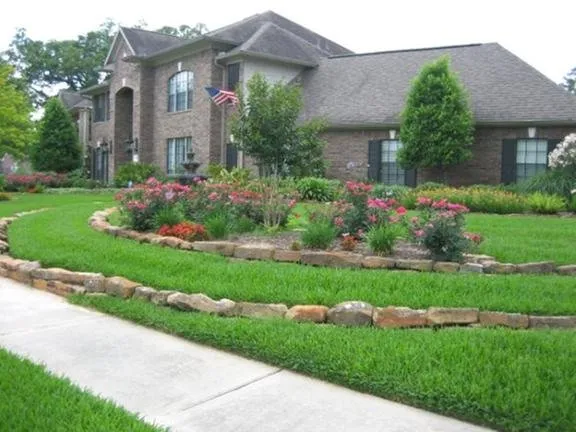 Top-rated yard cleanup service in Cypress, TX by Pearce Scapes