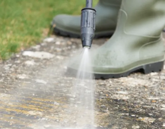 Professional lawn care service in Puyallup, WA by Pease Landscaping