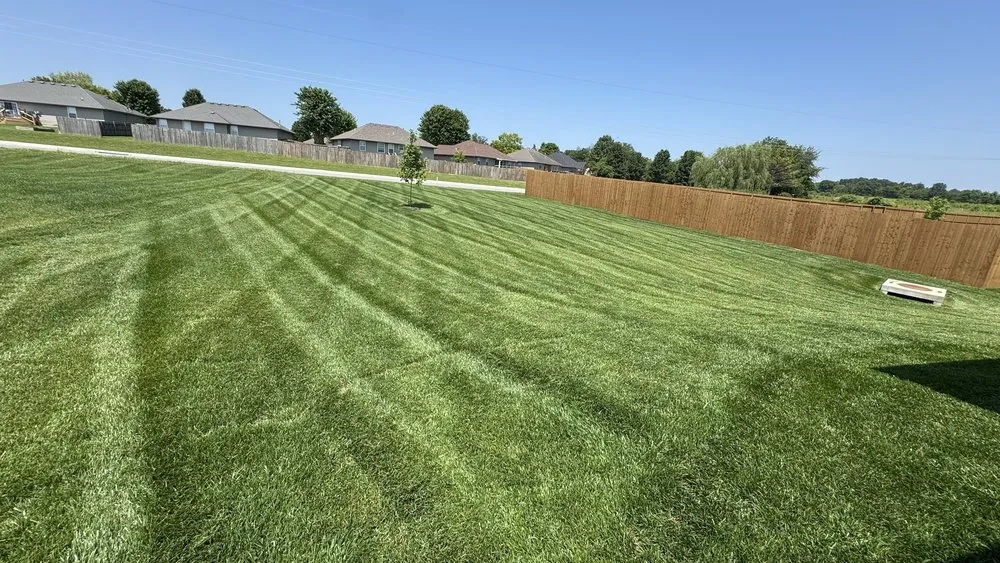 Top-rated residential landscaping in Nixa, MO by Pebble Creek Mowing