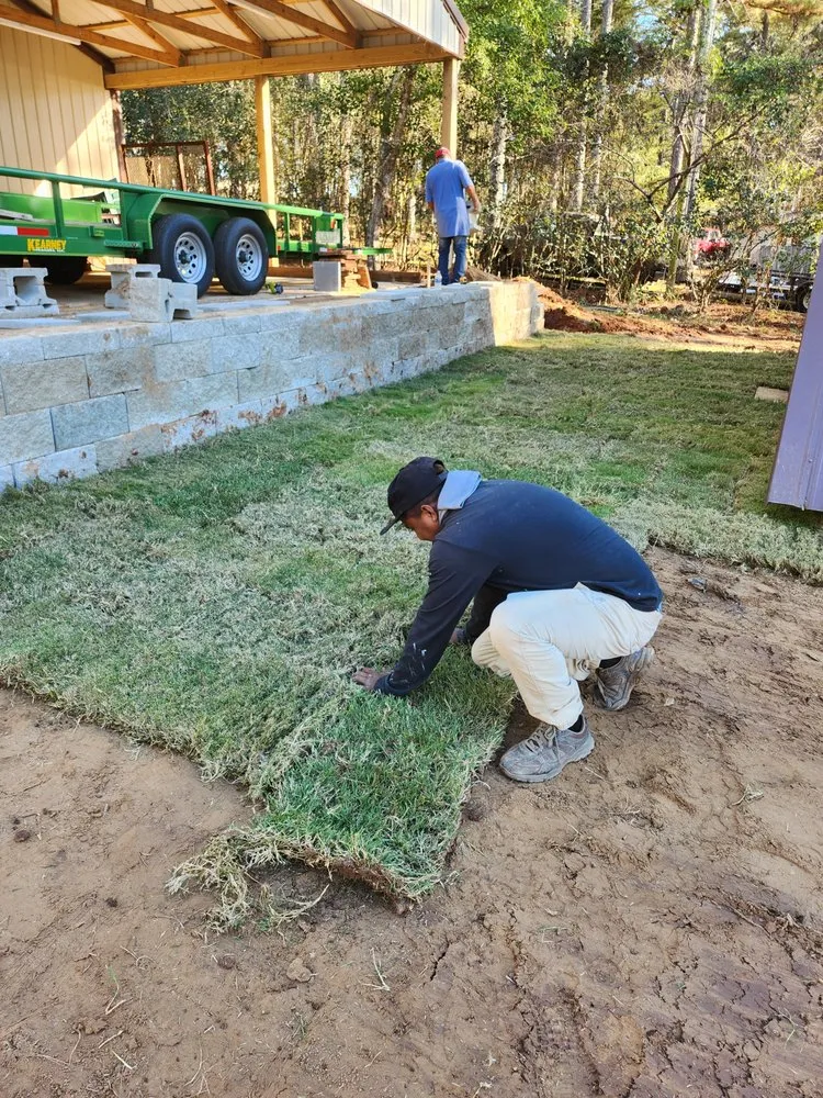 Trusted landscape installation for outdoor upgrades in Magnolia, AR by Pecas Landscape & concrete