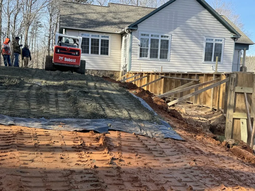 Professional landscape design experts serving Mayodan, NC - Peche’s Landscaping & lawncare