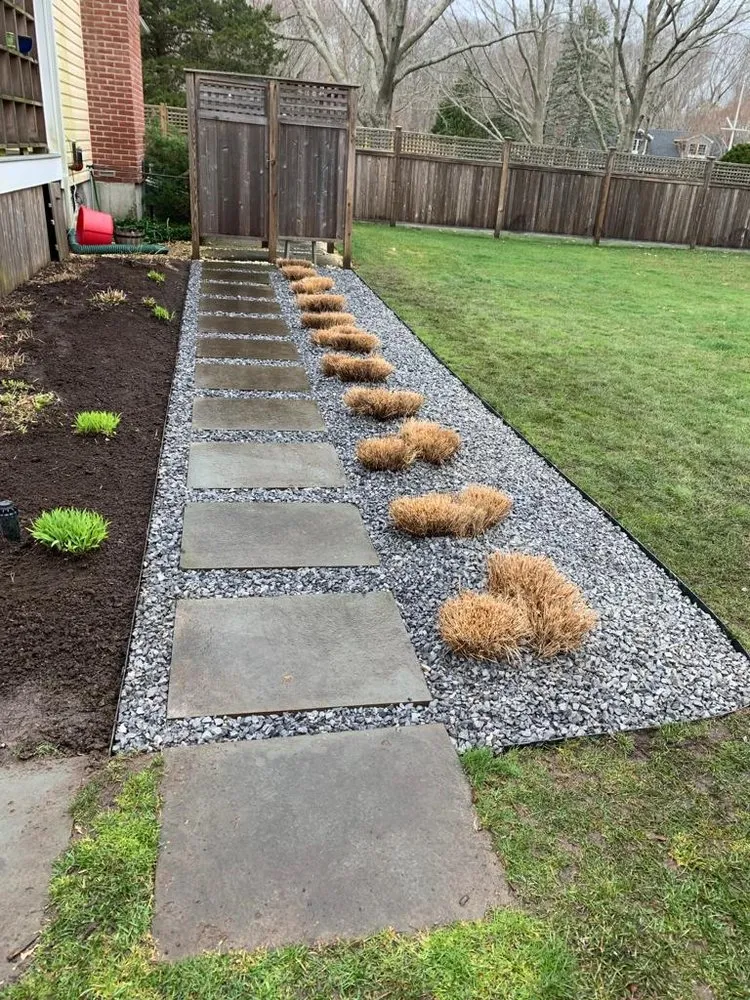 Top-rated yard cleanup service for homes across Southold, NY - Peconic Garden and Landscaping