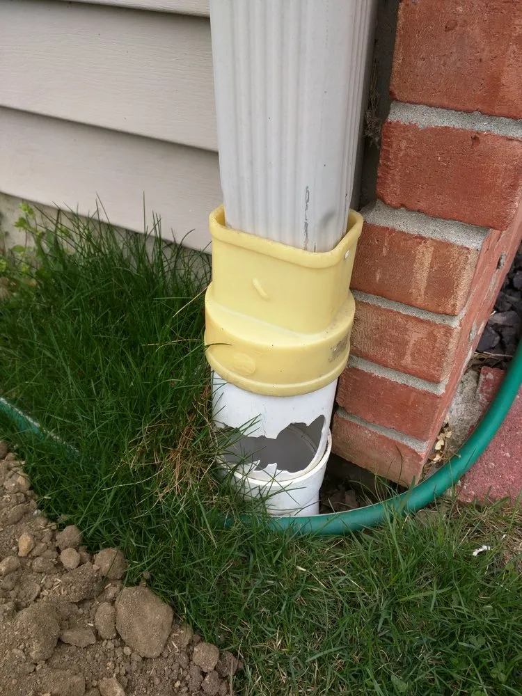 Custom residential landscaping for residential properties in Springfield, IL by Pedigo Exterior Drainage Services