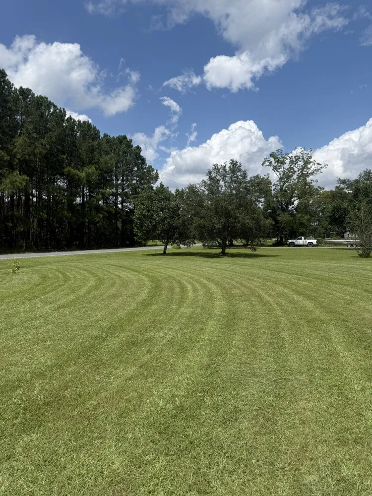 Top-rated outdoor landscaping for outdoor upgrades in Murrells Inlet, SC by Pedraza LawnCare