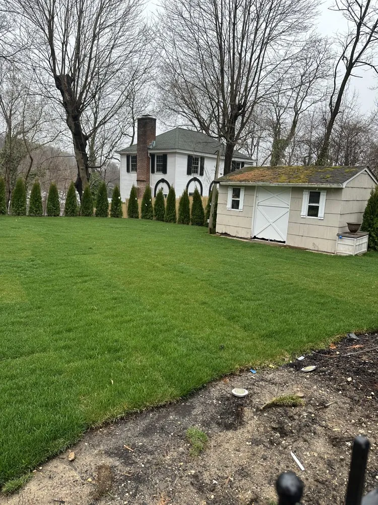 Affordable lawn care service in Hicksville, NY by Pedro Escobar Landscaping