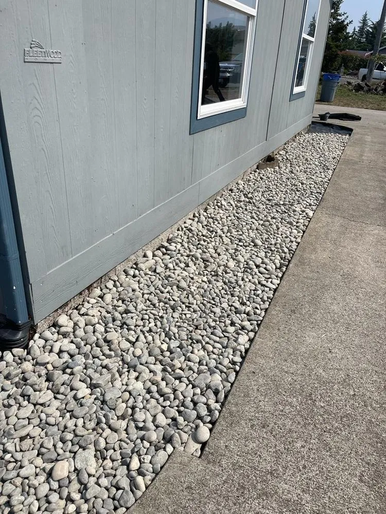 Affordable residential landscaping for beautiful yards in Belfair, WA by Pedro Jesus Landscaping