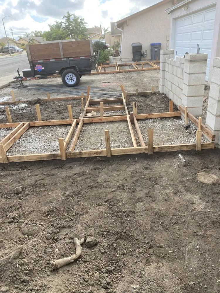 Professional yard cleanup service with custom design in Oxnard, CA by Pedro Lopez & Sons Maintenance & Landscaping