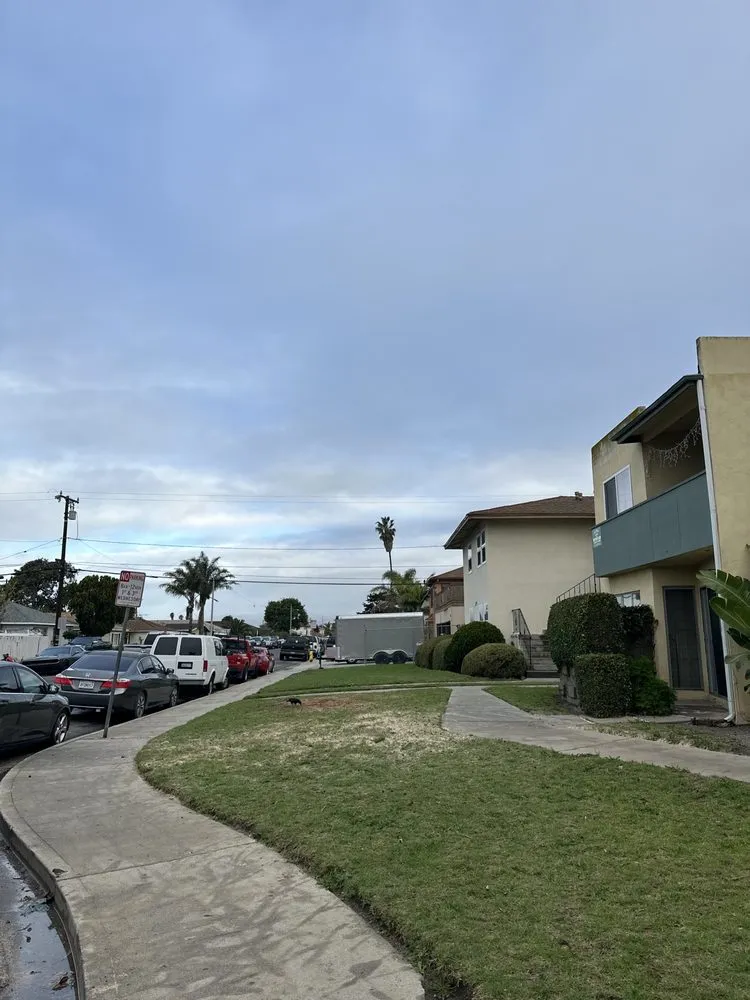 Local garden landscaping in Oxnard, CA - Pedro Lopez & Sons Maintenance & Landscaping