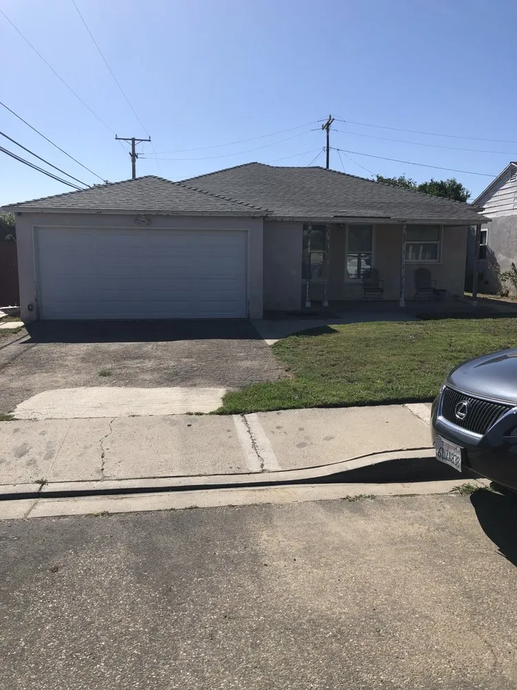 Trusted yard cleanup service for year-round maintenance across Oxnard, CA - Pedro Lopez & Sons Maintenance & Landscaping