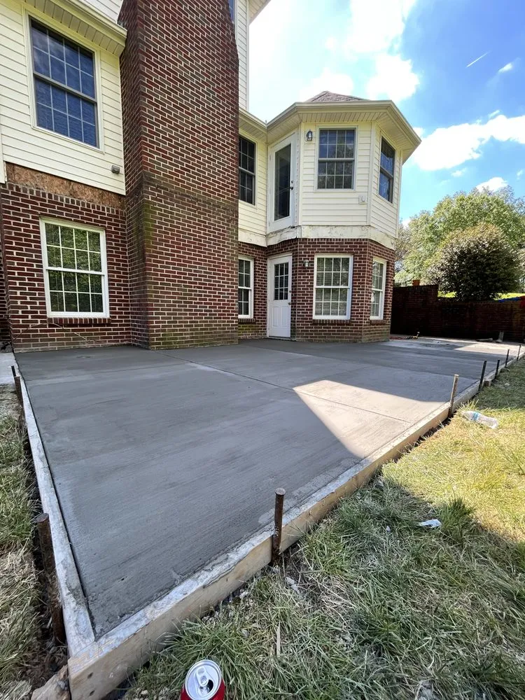 Top-rated outdoor landscaping with custom design across Lexington, KY - Pedro Ramirez Landscaping