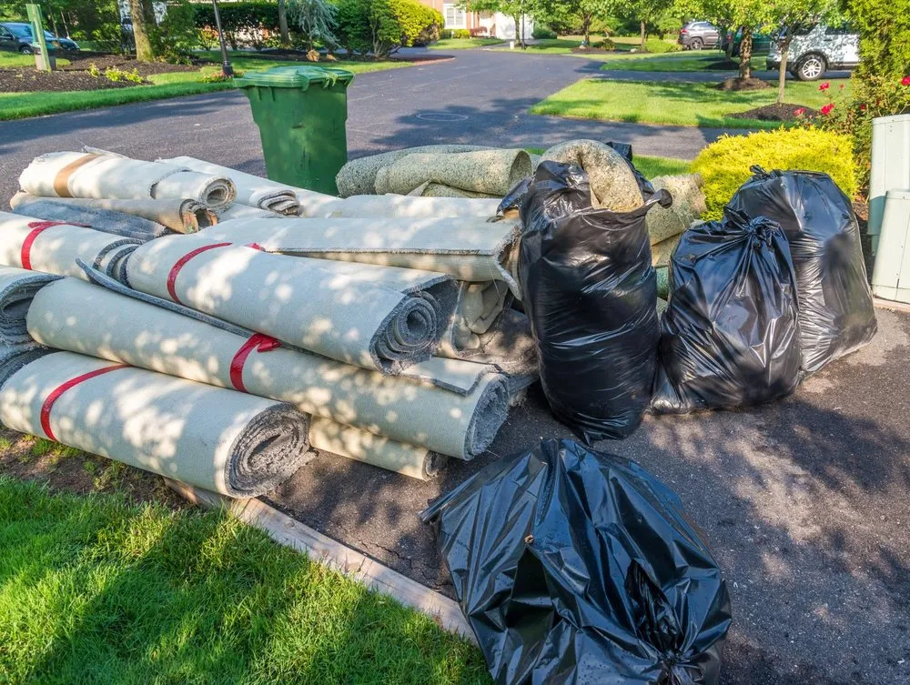 Expert yard maintenance in Porter, TX - Pedro's Junk Removal & Lawncare