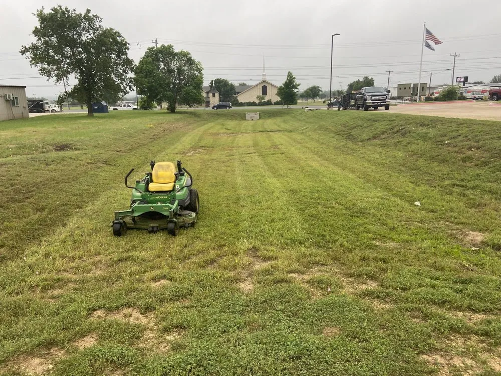 Affordable residential landscaping in Cedar Creek, TX by Pedros Lawn Care