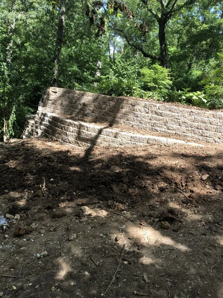 Reliable lawn care service for homes across Rogers, AR - Pedroza Landscaiping