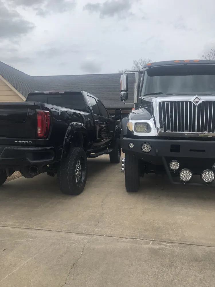 Professional yard cleanup service for outdoor upgrades in Rogers, AR by Pedroza Landscaiping