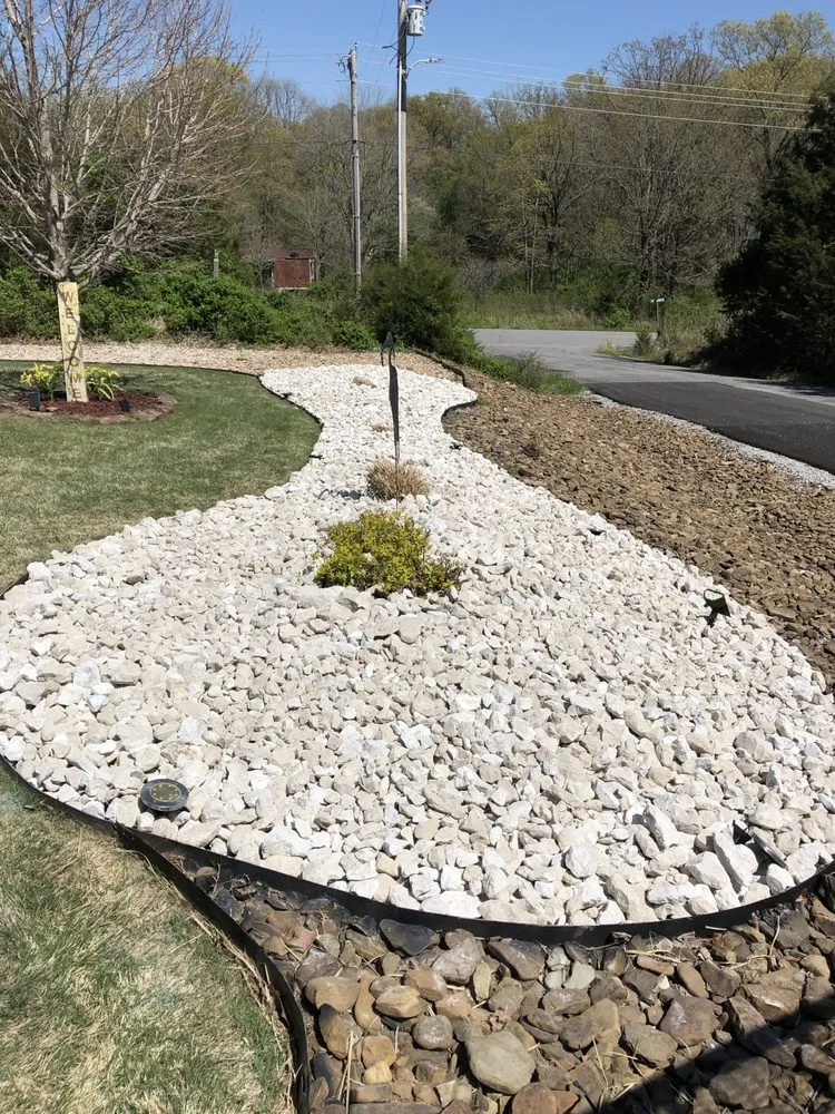 Professional yard cleanup service experts serving Rogers, AR - Pedroza Landscaiping