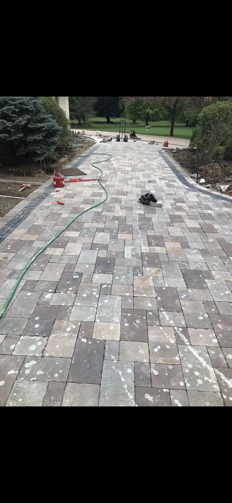 Local yard cleanup service for homes in Lake Villa, IL by Pedroza’s Lawn Service