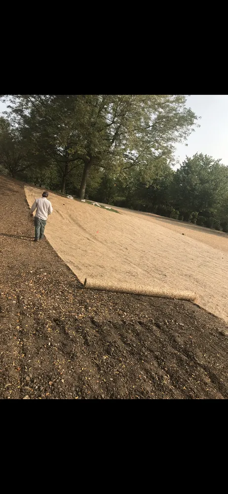 Professional yard maintenance in Lake Villa, IL by Pedroza’s Lawn Service